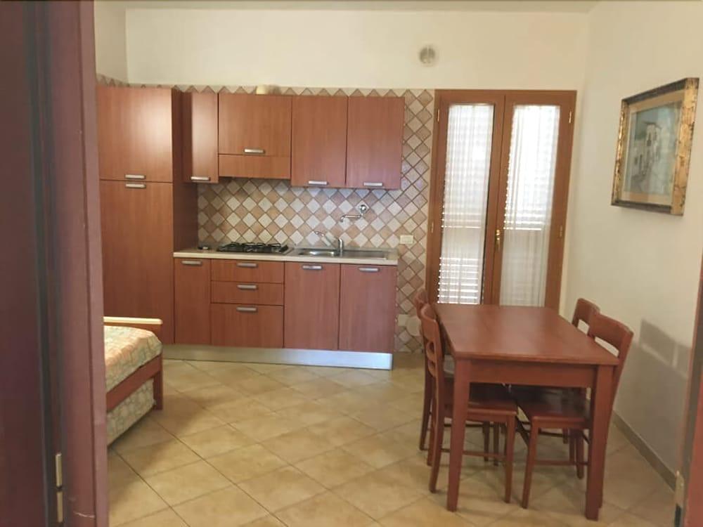 Residence Villa Candida В'єсте Екстер'єр фото