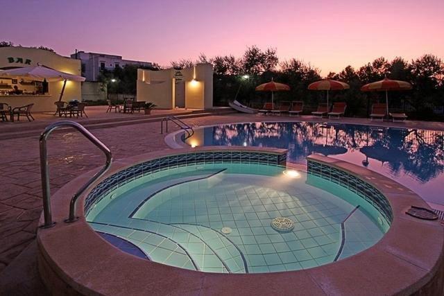 Residence Villa Candida В'єсте Екстер'єр фото